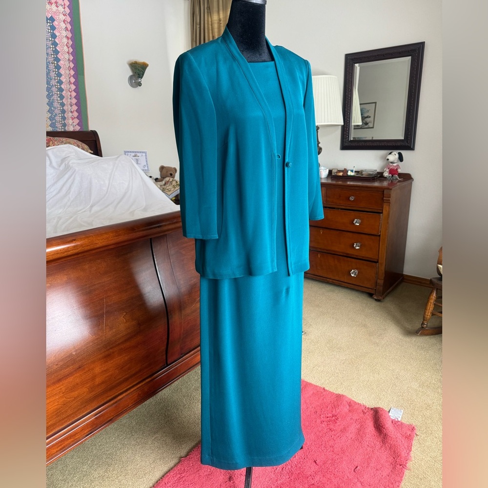 Cynthia Howie - manggy boutique long teal silk sheath dress with jacket